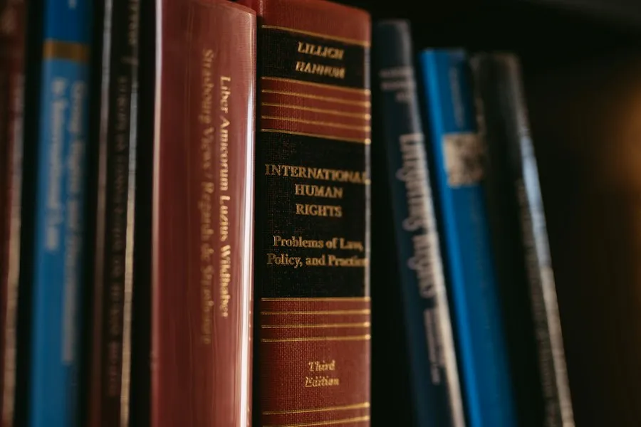 Photo universal literature overview