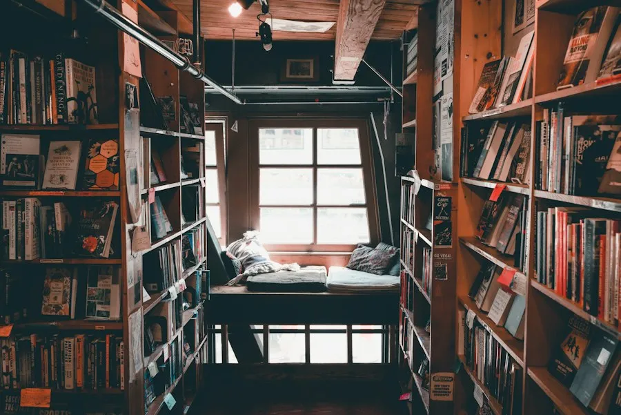 Photo home library organization mistakes